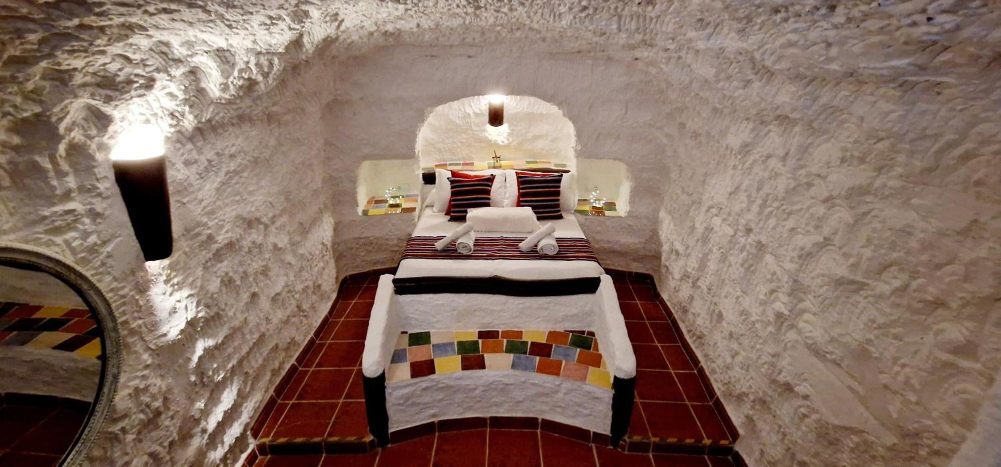Casa Cueva Cascamorras "Capricho Andaluz" 巴萨 外观 照片